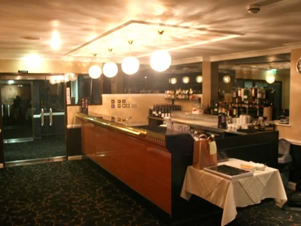 Nawaab Restaurant Tong