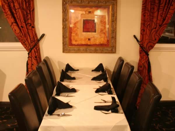 Nawaab Restaurant Tong